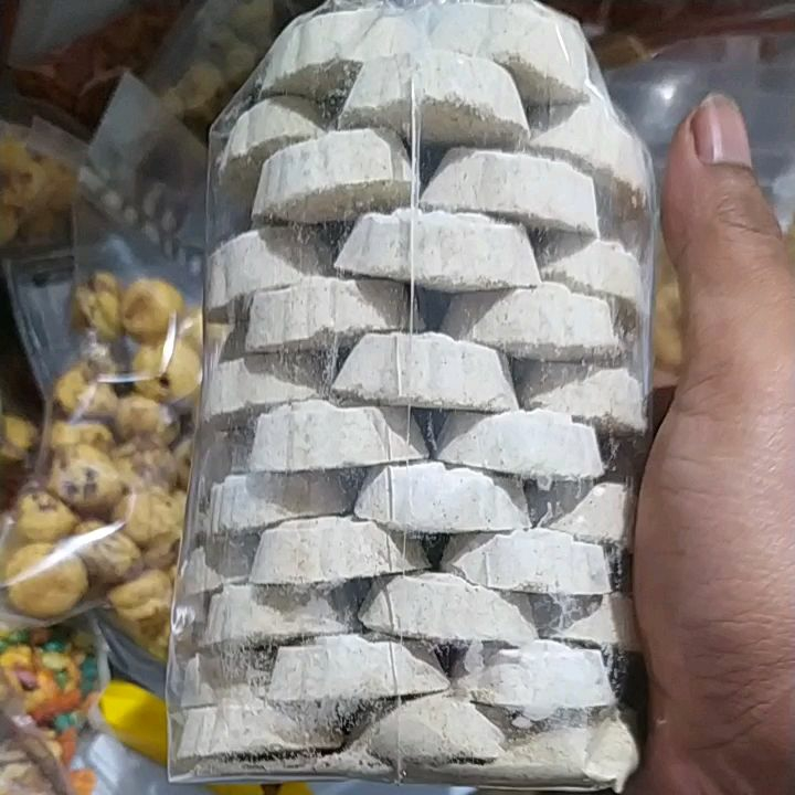 KUE SATU KACANG IJO 500 GRAM Snack Tradisional Oleh Oleh Oleh Solo