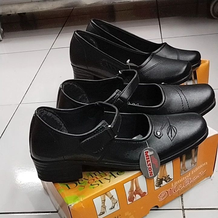 SEPATU MILTON PANTOPEL WANITA SEPATU PASKIBRA Lazada Indonesia