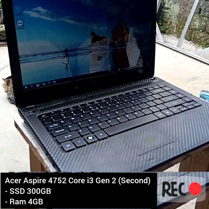 Laptop 14 Inc Core I3 Gen 2 Acer Aspire 4752 Memory Sudah SSD 300 GB