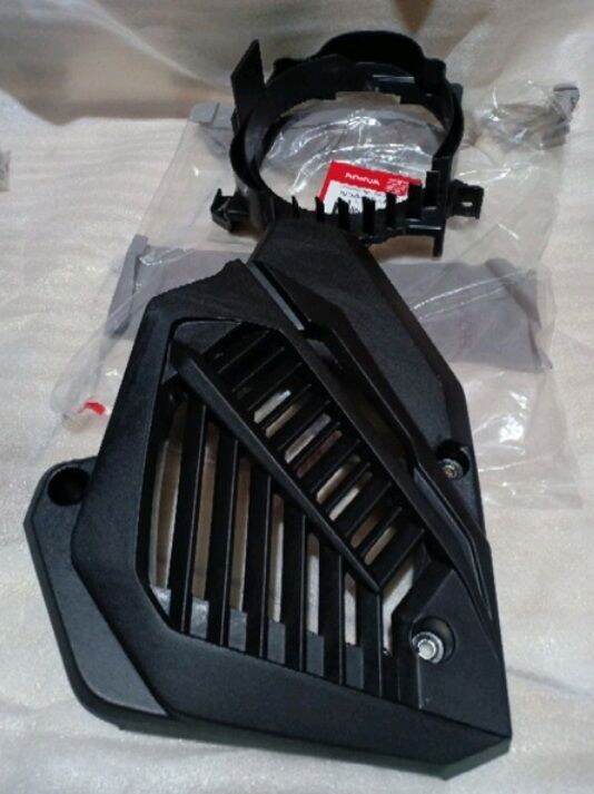 Cover Dudukan Dalam Radiator Cover Tutup Radiator Vario 125 150 Led