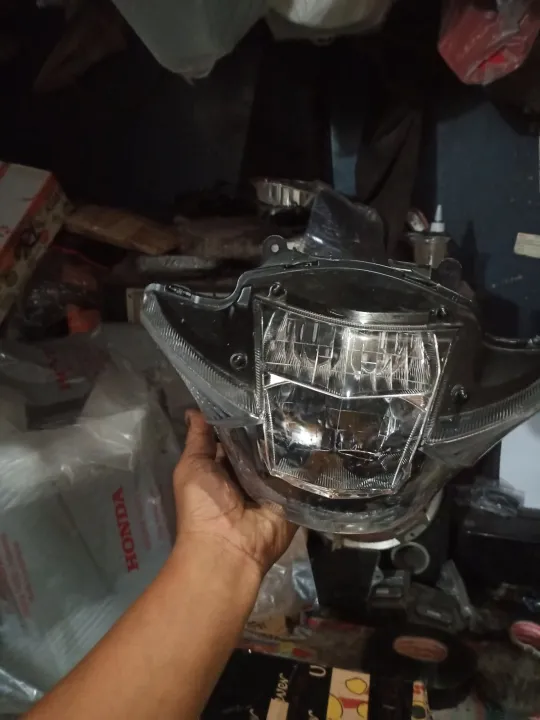 Lampu Depan Gsx S Original Reflektor Gsx 150 S Original Lazada Indonesia