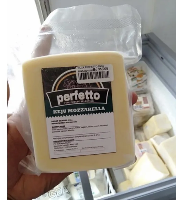 KEJU MOZZARELLA PERFETTO KEMASAN 250gr KEJU MOZZARELLA PERFETTO