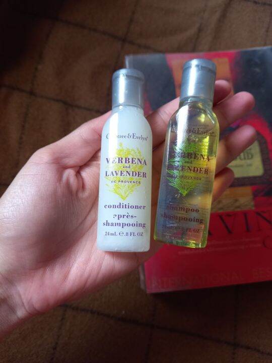 เซต 2 ชน ยาสระผม และ ครมนวด แบรนด CRABTREE AND EVELYN สตร VERBENA