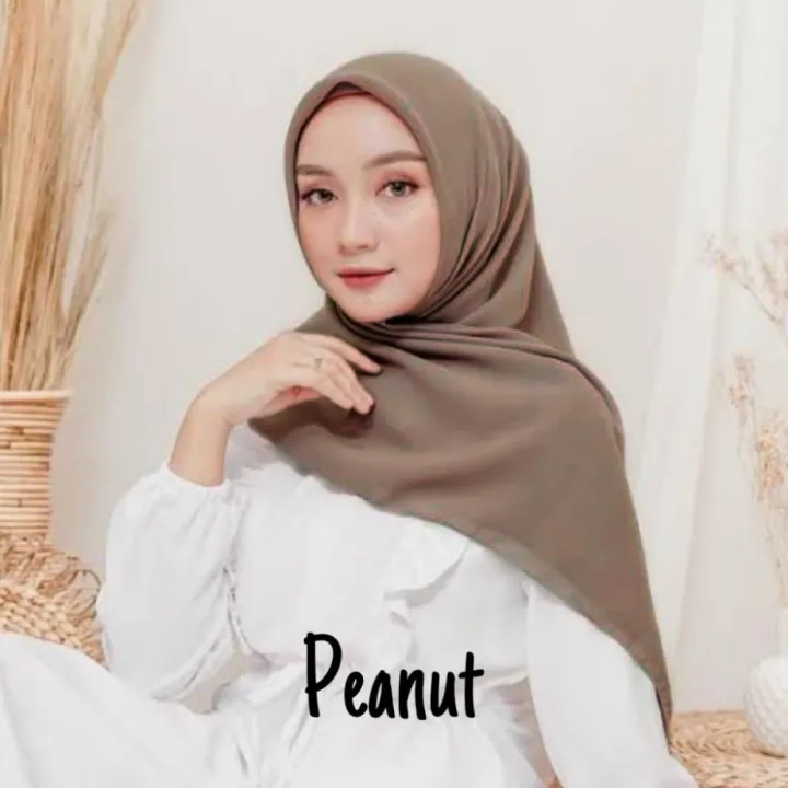 Jilbab Bella Square Jilbab Bella Square Warna Broken White Kerudung