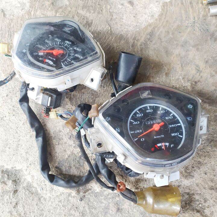 Speedometer Spedometer Assy Kilometer Honda Revo Absolute Original