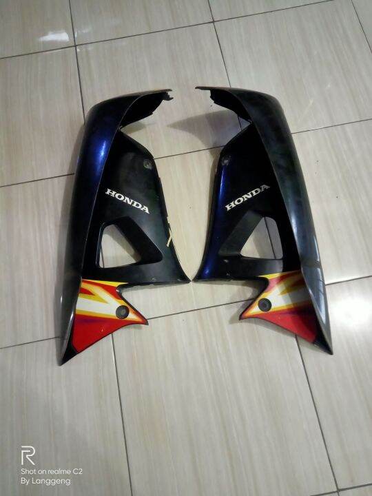 Cover Bodi Sayap Luar Dalam Tebeng Depan Honda Supra Fit New Second