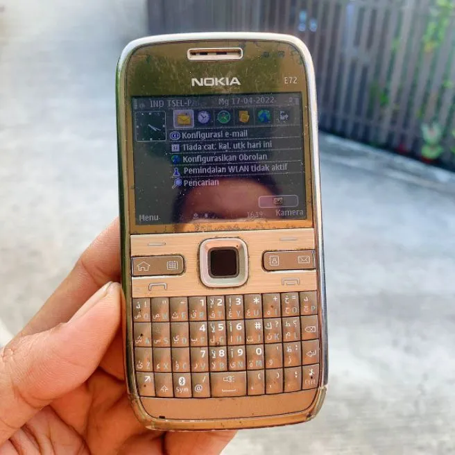 Nokia E Hp Jadul Second Original Klasik Dual Kamera Musik Handphone