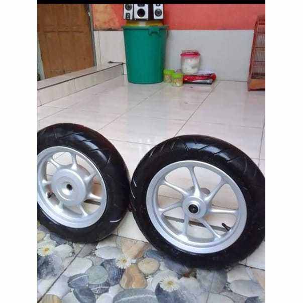 Vleg Depan Belakang Motor Honda Scoopy Donat Ring Original Copotan