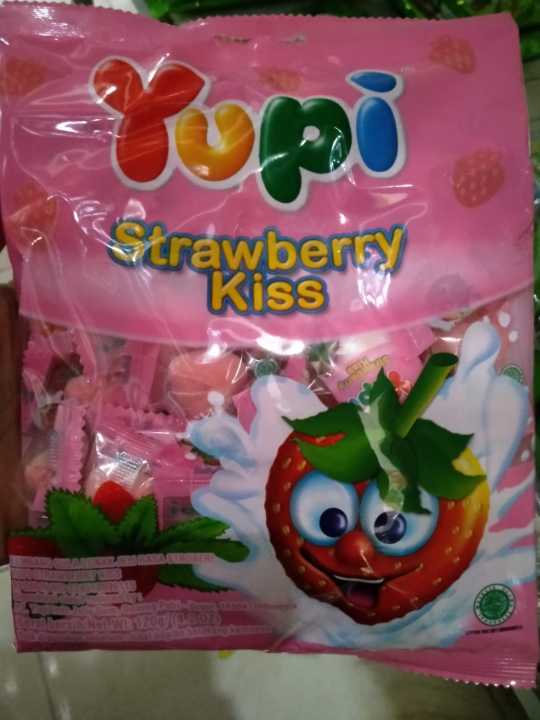 Yupi Strawberry Kiss Permen Gram Lazada Indonesia