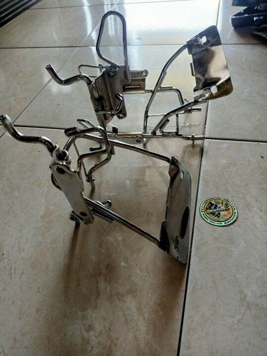 Bracket Pangkon Dudukan Lampu Besi Ori Tiger Revo Barong Old New