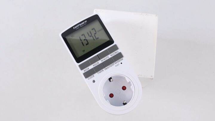 Stop Kontak Digital Timer Switch Programmable Kwe Tm Eu Taffware