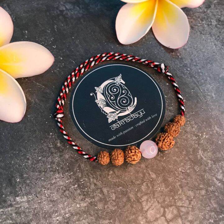 Gelang Tridatu Energi Cinta Kasih Rose Quartz Dan Rudraksha Genitri