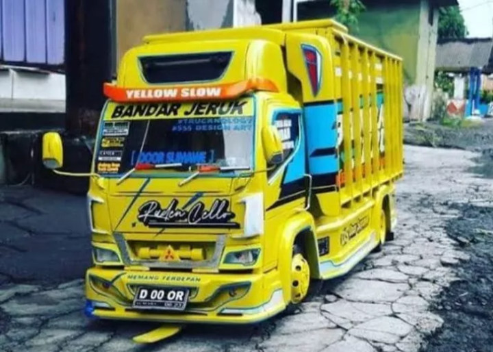 Miniatur Truk Oleng Full Lampu Led Warna Kuning Lazada Indonesia