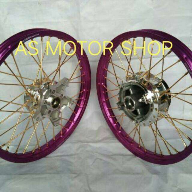 Sepaket Velg Set Rossi Ring Tromol Set Jari New Cb R