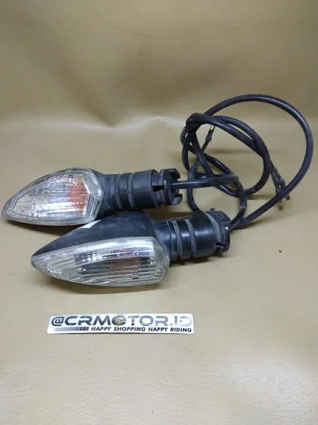 Original Lampu Sen Sein Reting Leting Belakang Set Kanan Kiri Yamaha