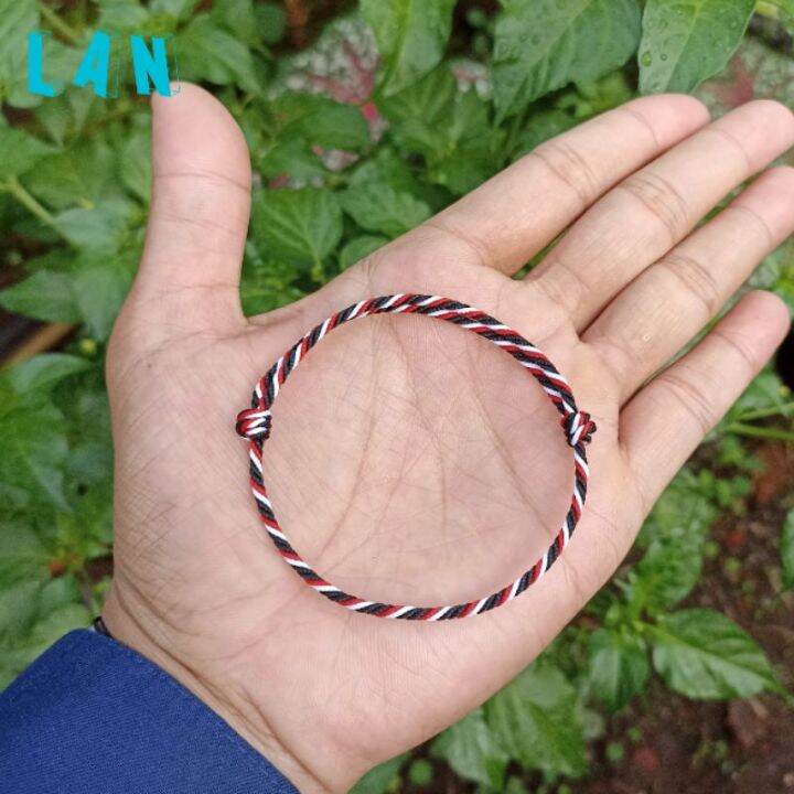 Gelang Tridatu Dominan Warna Merah Putih Dan Hitam Lazada Indonesia