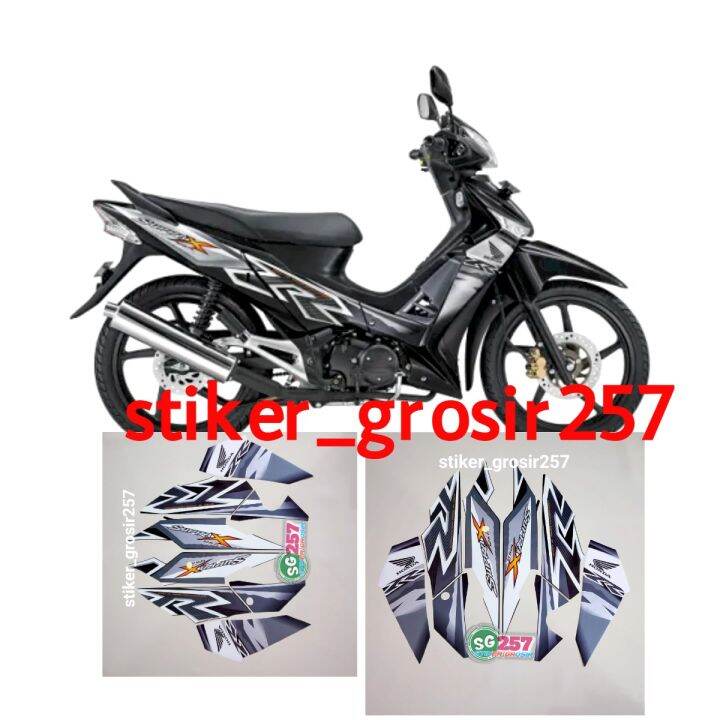 STIKER STRIPING LES LIS BODY MOTOR SUPRA X 125 R 2011 WARNA BODI HITAM