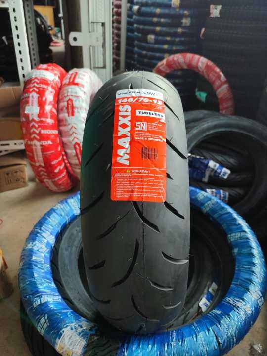 Ban Luar Motor MAXXIS VICTRA S98 Tubless RING 13 Ukuran 140 70 13 Ban