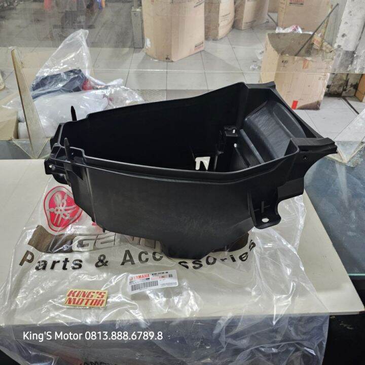 Box Bok Bagasi Tempat Helm Helem Mio Gear B W F R Asli Yamaha