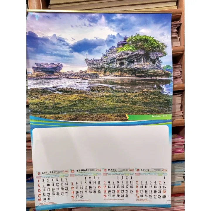 Kalender Dinding Wall Kalender Caturwulan Tahun Motif Alam