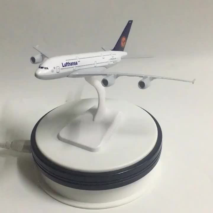 German Air Lufthansa Airways Boeing Cm Metal Alloy Plane Model