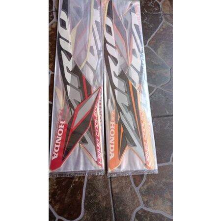 Stiker Striping Les Body Motor Honda Vario Merah Dan