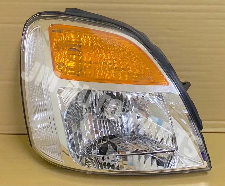 Hyundai Starex Right Passenger Side Head Light Head Lamp