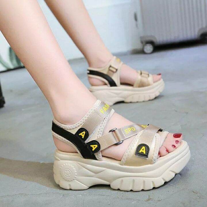 Sandal Gunung Wanita Wedge Tinggi Korean Sol Sendal Gunung Tebal Korean