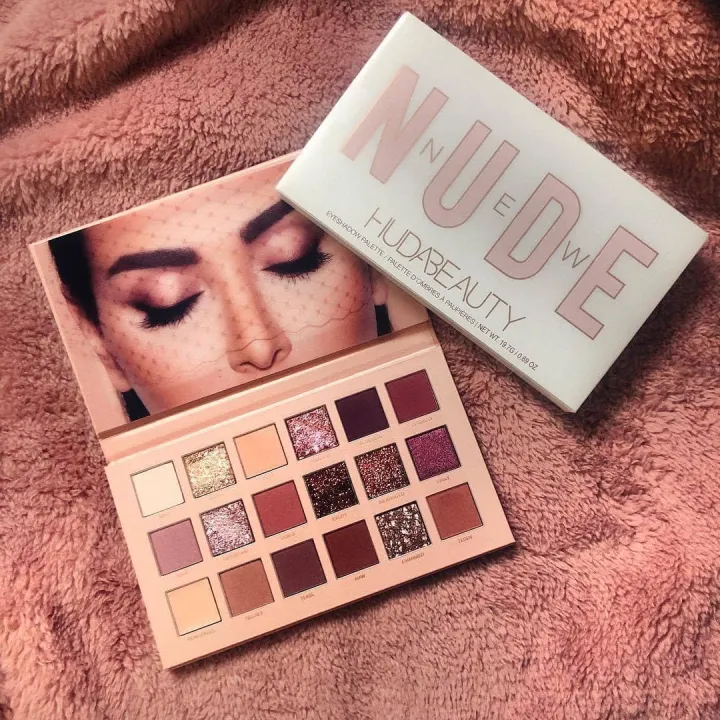 Huda Beauty The New Nude Eyeshadow Palette Lazada Co Th