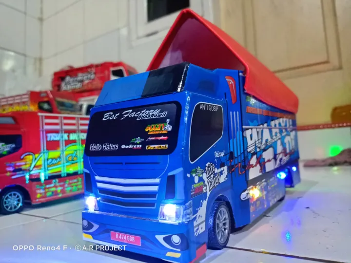 Miniatur Truck Oleng Kayu Bos Muda Kuning Lazada Indonesia