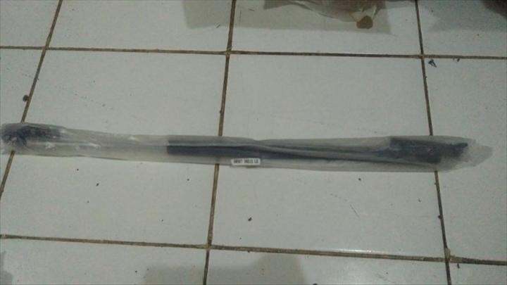 Shock Bagasi Belakang Toyota Kijang Kapsul 7K Kiri 68907 38010 OEM