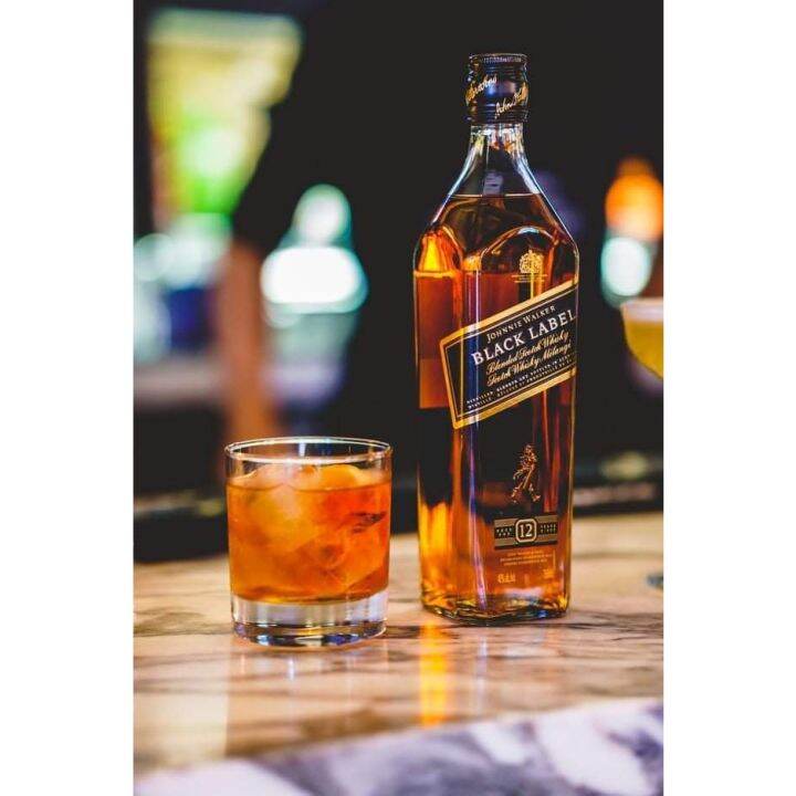 COD Johnnie Walker Black Label 1 Liter Blended Scotch Whiskey With