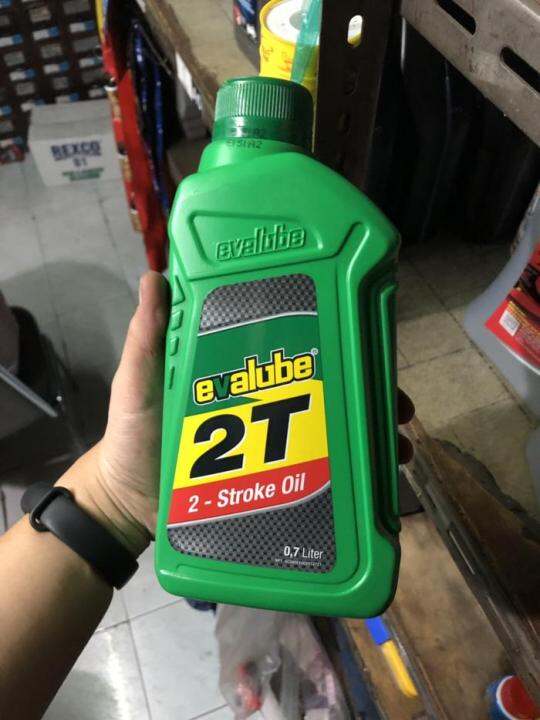 Oli Evalube 2T Minyak Pelumas Mesin Motor 2 Tak 2 Stroke Oil 0 7 L