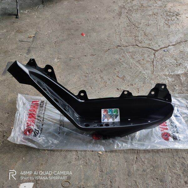 Bordes Pijakan Kaki Board Footrest Kiri Yamaha Nmax Old 2DP 2015 2019