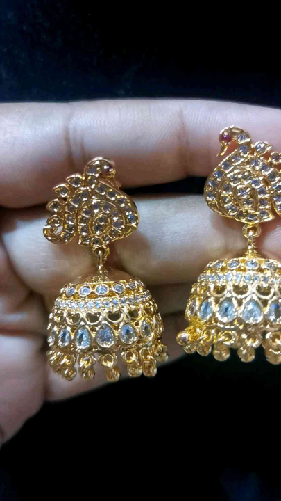 Earrings in store cheap price