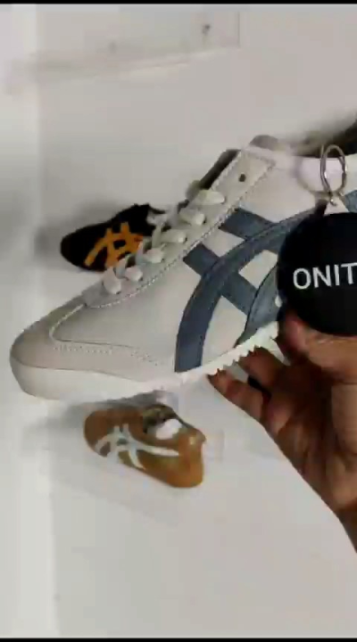onitsuka tiger biru dongker