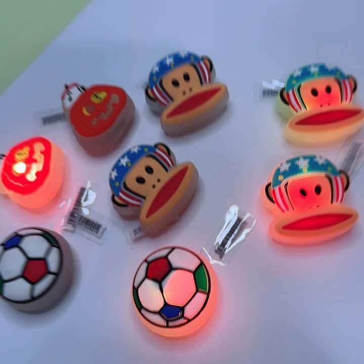 Jibbitz Led & Glow in the dark.มีไฟและเรืองแสง Lazada.co.th