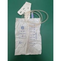 ถุงปัสสาวะ Urinary Drainage Bag 2000ml. (ขายยกแพ็ค10 ชิ้น) เทบน (push pull valve)