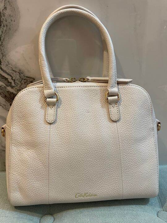 guess zana shoulder bag