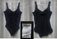 ชุดว่ายน้ำผู้หญิง สาวพลัสไซส์ มือสอง Lands End :womens plus size slendersuit one piece swimsuit (used)