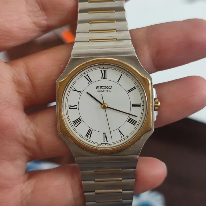 นาฬิกา Vintage Seiko 2กษัตริย์ หน้าขาว หลักโรมัน มือสองของแท้ จากญี่ปุ่น  เรียบแอบหรู ระบบ Quartz กระจกใส สภาพสวย 