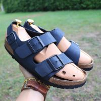 ส่งฟรี 40EU 26cm Birkenstock Milano Sandals - Navy Birko-Flor Pre-owned Authentic