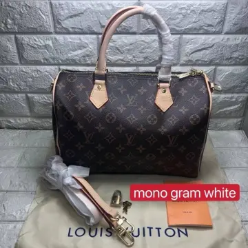 LOUIS VUITTON CAPUCINES PRICE: 72,000 PHP SHIPPING: Cebu / Philippines  CONDITION: Like New 9.6/10. INCLUSION: Full Set!