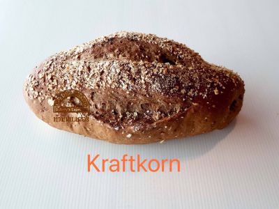 Kraftkorn 450 g (weight before baking)European homemade bakery with 9 grain