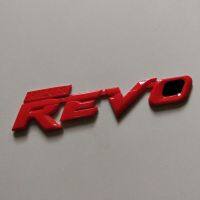 โลโก้ แผ่นป้าย ตัวหนังสือ REVO สีแดง Oดำ งานอย่างดี กาว3Mในตัว แปะได้เลย สินค้าคุณภาพ