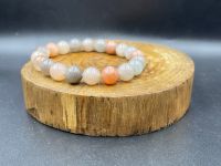 Multi moonstone beaded bracelet. 10 MMสร้อยข้อมือลูกปัดมูนสโตนหลายเม็ด