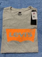 เสื้อยืด Levi ?%