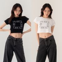 New! Vibes.brandd 〰️ Everyday Vibes Crop top - เสื้อครอป ผ้าcotton100% มีไซส์