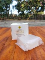 สบู่ล้างหน้า ผิวกระจ่างใส ลดสิว pitera gold soap