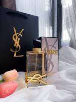 น้ำหอม YSL Libre แบรนด์ outlet เกรดพรีเมียมสิงคโปร์ รวมกลิ่นหอมละมุนนุ่มนวลมากๆ  หอมทน หอมนาน รุ่นนี้น้ำหอมที่แสดงถึงความอิสระ ของหญิงชายยุคใหม่ หรูหรา และน่าค้นหา ตอบโจทย์สหญิงชายวัยทำงาน ขวดเป็นดีไชน์ YSL ประดับโลโก้ YSL สีทอง